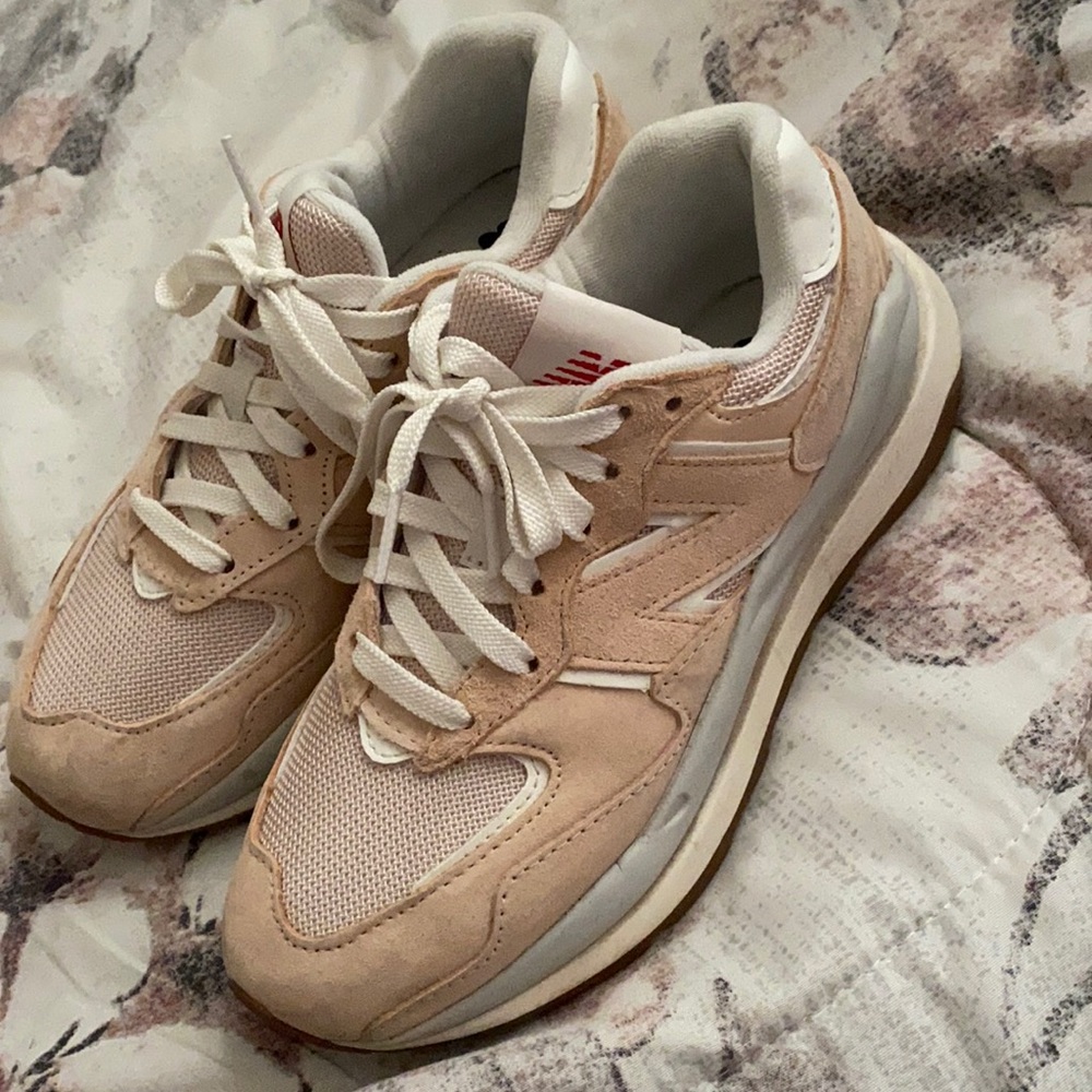New balance 5740